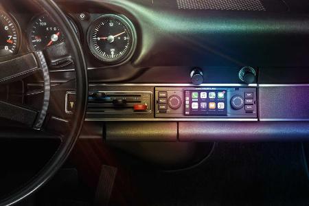 Apple CarPlay und Navi für alte Porsche 911 und Boxster