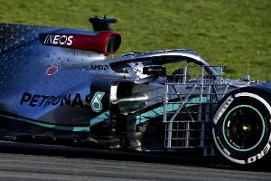 F1-Test Barcelona: "Mercedes"-Doppelführung nach vier Stunden!