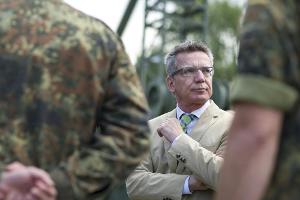 De Maiziere für nationale Diskussion über Bewerbung um Sport-Großereignisse