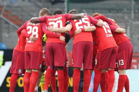 Frankfurt stellt Morabit frei Frankfurt stellt Morabit frei