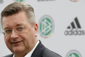 Kongress segnet Neubesetzung der Kommissionen ab - DFB enthält sich