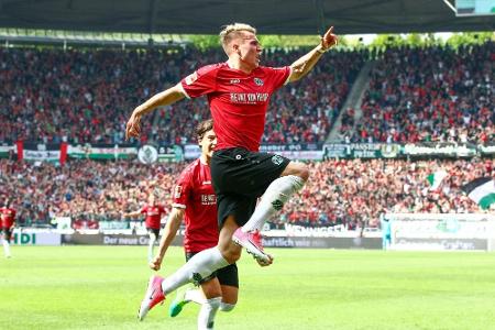 0:1 in Hannover - Stuttgart vergibt ersten Aufstiegs-Matchball 0:1 in Hannover - Stuttgart vergibt ersten Aufstiegs-Matchball