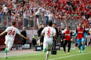 Premieren-Tor des Tages: Lukas Klünter (1. FC Köln)