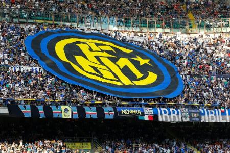 Beleidigte Inter-Fans verlassen Kurve: Beleidigte Inter-Fans verlassen Kurve: