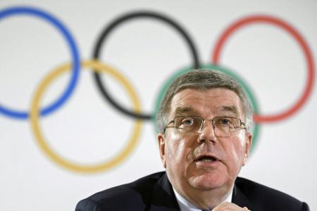 IOC-Präsident Bach trauert um Bob-Olympiasieger Holcomb IOC-Präsident Bach trauert um Bob-Olympiasieger Holcomb