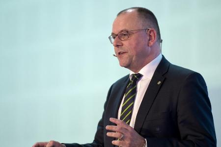 Geschäftsführer Röttgermann verlässt den VfL Wolfsburg Geschäftsführer Röttgermann verlässt den VfL Wolfsburg
