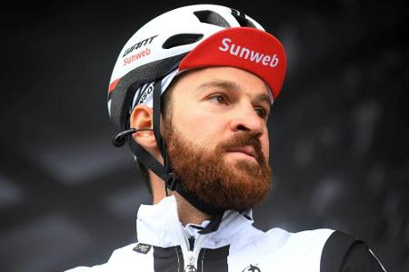 Giro d'Italia: Teambus fährt ohne Geschke zum Etappenstart ab Giro d'Italia: Teambus fährt ohne Geschke zum Etappenstart ab