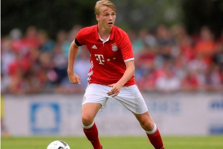 Neuer Götze beim FC Bayern: Felix unterschreibt Profivertrag Neuer Götze beim FC Bayern: Felix unterschreibt Profivertrag