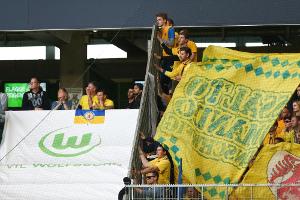 "Entschlossenes Vorgehen gegen Gewalttäter": Ausschreitungen beim Relegations-Derby