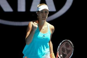Madrid: Kerber mit Mühe im Achtelfinale - wieder Nummer eins