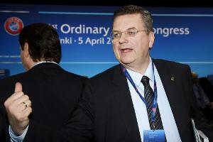 Grindel: "Müssen über Erhöhung der Entschädigungszahlungen reden"