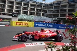 Formel 1: Vettel fährt der Konkurrenz davon