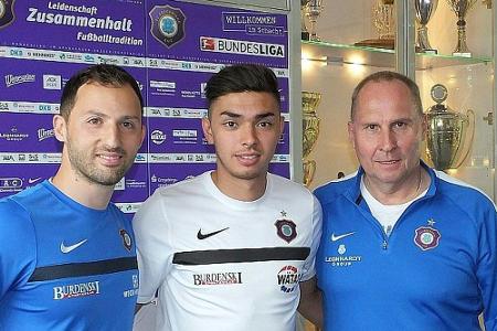2. Liga: Aue verpflichtet Mittelfeldspieler Strauß 2. Liga: Aue verpflichtet Mittelfeldspieler Strauß