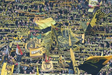 Public Viewing des BVB beim Pokalfinale in Berlin Public Viewing des BVB beim Pokalfinale in Berlin