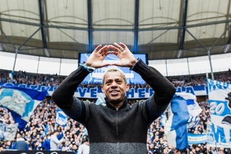 Noch ein Jahr, noch ein Klub: Ex-Herthaner Marcelinho mit 42 weiter aktiv Noch ein Jahr, noch ein Klub: Ex-Herthaner Marcelinho mit 42 weiter aktiv