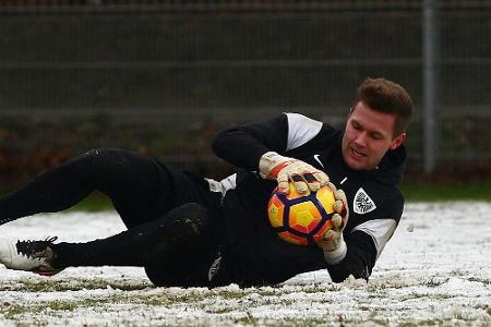 3. Liga: Würzburg verpflichtet Torhüter Drewes