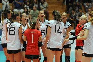 Vierter Sieg in Serie: "Noch eine Hürde" für Volleyballerinnen bis zur WM