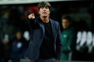 Löw: Überbelastung "ein gefährliches Spiel"