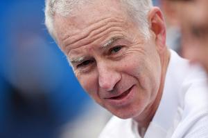"Tiefstes Mittelalter": McEnroe fertigt Court und Nastase ab