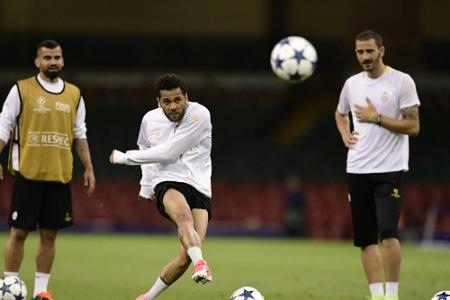 Dani Alves verkündet Juventus-Abschied Dani Alves verkündet Juventus-Abschied