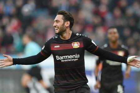 Medien: Lazio Rom buhlt um Bayer-Star Calhanoglu Medien: Lazio Rom buhlt um Bayer-Star Calhanoglu