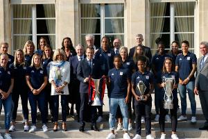 Ehrung für Lyon: Macron empfängt Marozsan, Bremer und Henning