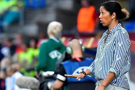 EM-Viertelfinale: Jones warnt vor dänischer Einheit, Schult vor Harder EM-Viertelfinale: Jones warnt vor dänischer Einheit, Schult vor Harder