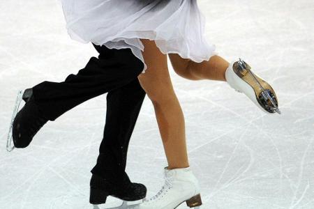 ISU gründet Arbeitsgruppe: Synchron-Eiskunstlauf soll olympisch werden ISU gründet Arbeitsgruppe: Synchron-Eiskunstlauf soll olympisch werden