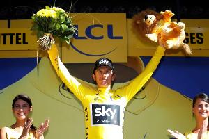 Sky-Profi Thomas gibt Tour nach Sturz auf
