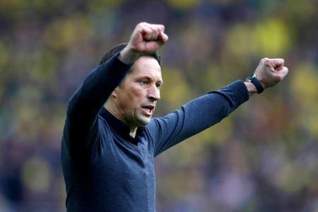 China: Roger Schmidt siegt zum Auftakt gegen Scolari China: Roger Schmidt siegt zum Auftakt gegen Scolari