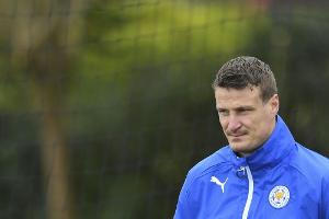 Knöchel-OP: Huth fehlt Leicester wochenlang