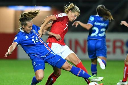 Frauen-EM: Österreich Gruppensieger, Frankreich rettet sich ins Viertelfinale Frauen-EM: Österreich Gruppensieger, Frankreich rettet sich ins Viertelfinale