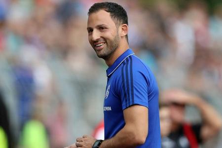 Schalke siegt bei Tedesco-Einstand - Viererpack durch Wright Schalke siegt bei Tedesco-Einstand - Viererpack durch Wright
