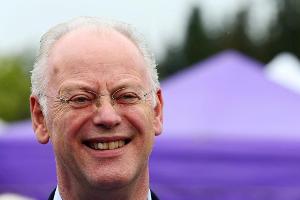 Scharping als BDR-Präsident wiedergewählt