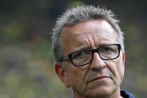 Wieder verloren: Meier beim FCK mit dem Rücken zur Wand