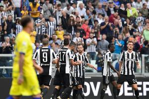 Juventus siegt noch ohne Höwedes