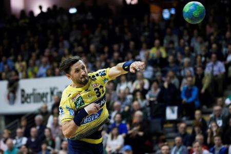 Handball: Siegesserie von Hannover-Burgdorf gerissen, Löwen souverän Handball: Siegesserie von Hannover-Burgdorf gerissen, Löwen souverän