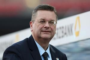 Grindel: Problemfans in Prag stürmten den Block