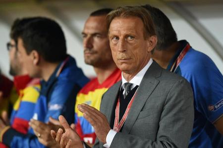 Trotz Sieg: Zuschauer in Bukarest fordern Trennung von Daum Trotz Sieg: Zuschauer in Bukarest fordern Trennung von Daum