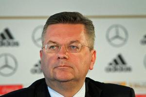 Grindel-Lob für Verhalten der Spieler: "Wir müssen uns den Krawallmachern entgegenstellen"
