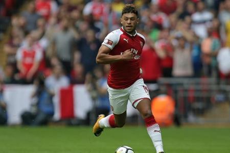 Liverpool holt auch Oxlade-Chamberlain für 38 Mio. Euro Liverpool holt auch Oxlade-Chamberlain für 38 Mio. Euro