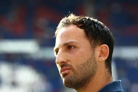 Schalke: Tedesco verteidigt sich gegen Höwedes-Kritik Schalke: Tedesco verteidigt sich gegen Höwedes-Kritik