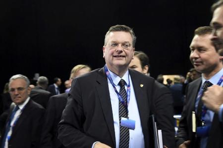 Neymar: Grindel für Reformen im Transfersystem Neymar: Grindel für Reformen im Transfersystem