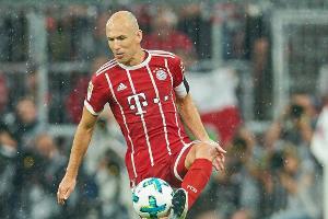 FC Bayern: Robben bricht Training ab