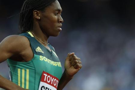 Olympiasiegerin Semenya locker ins 800-m-Halbfinale - auch Hering weiter Olympiasiegerin Semenya locker ins 800-m-Halbfinale - auch Hering weiter