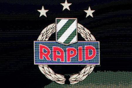 Fan von Rapid Wien muss wegen Hitlergruß für 18 Monate ins Gefängnis Fan von Rapid Wien muss wegen Hitlergruß für 18 Monate ins Gefängnis
