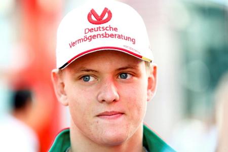 Zum Sieg-Jubiläum: Mick Schumacher fährt WM-Auto seines Vaters in Spa Zum Sieg-Jubiläum: Mick Schumacher fährt WM-Auto seines Vaters in Spa