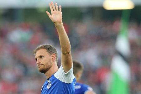 Medien: Höwedes-Transfer zu Juve perfekt - Vier Mio. Euro Leihgebühr plus elf Millionen Ablöse Medien: Höwedes-Transfer zu Juve perfekt - Vier Mio. Euro Leihgebühr plus elf Millionen Ablöse
