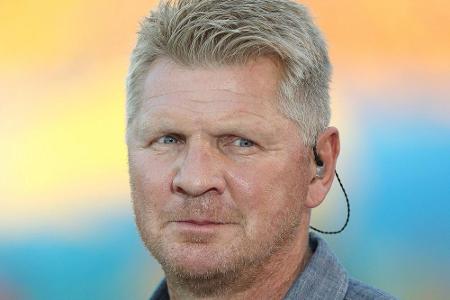 Videobeweis-Diskussion: Effenberg würde Ex-Profis vor die Monitore setzen Videobeweis-Diskussion: Effenberg würde Ex-Profis vor die Monitore setzen