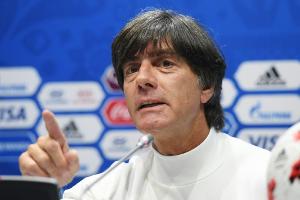 Löw stärkt Müller: "Weiß, was Thomas bei uns leistet"